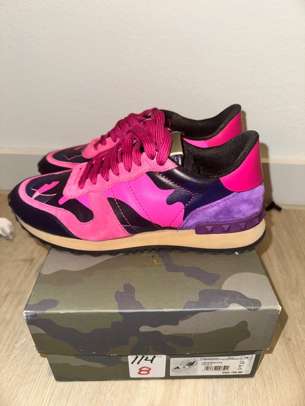 Valentino sneakers - Picture 4 of 4